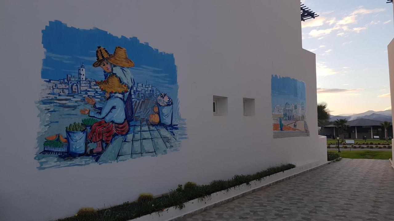 appartement charmante à Cabo negro Martil Extérieur photo